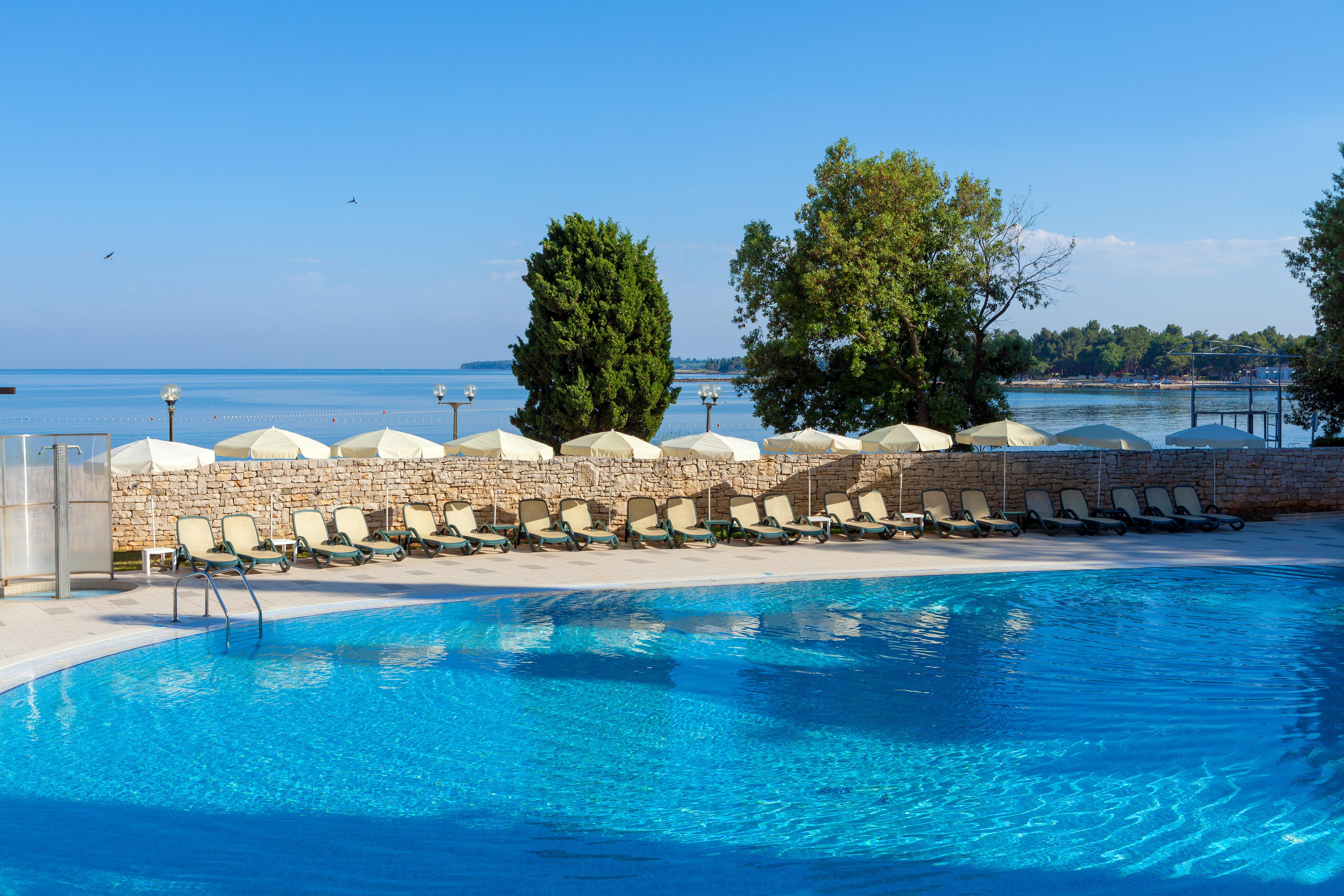Plava Laguna Hotel